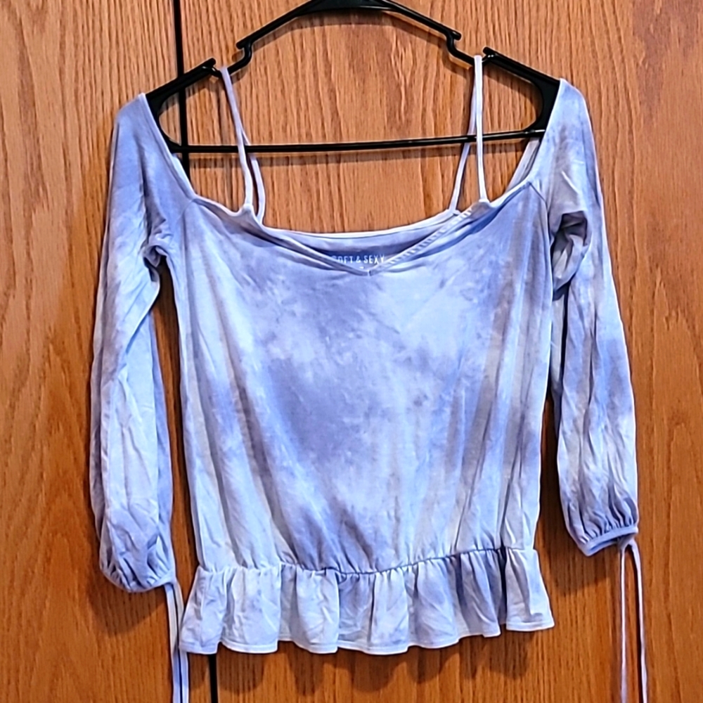 Aeropostale off the shoulder Blouse